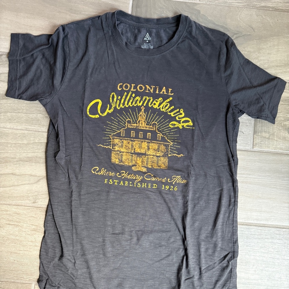 Colonial Williamsburg Gray T-Shirt